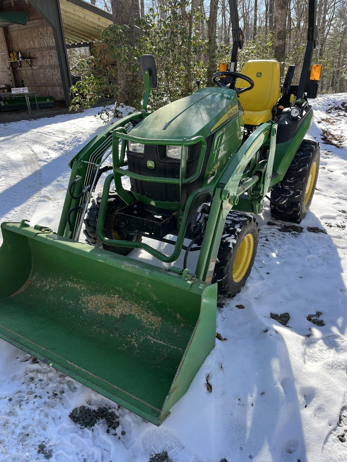 2021 John Deere 2025R