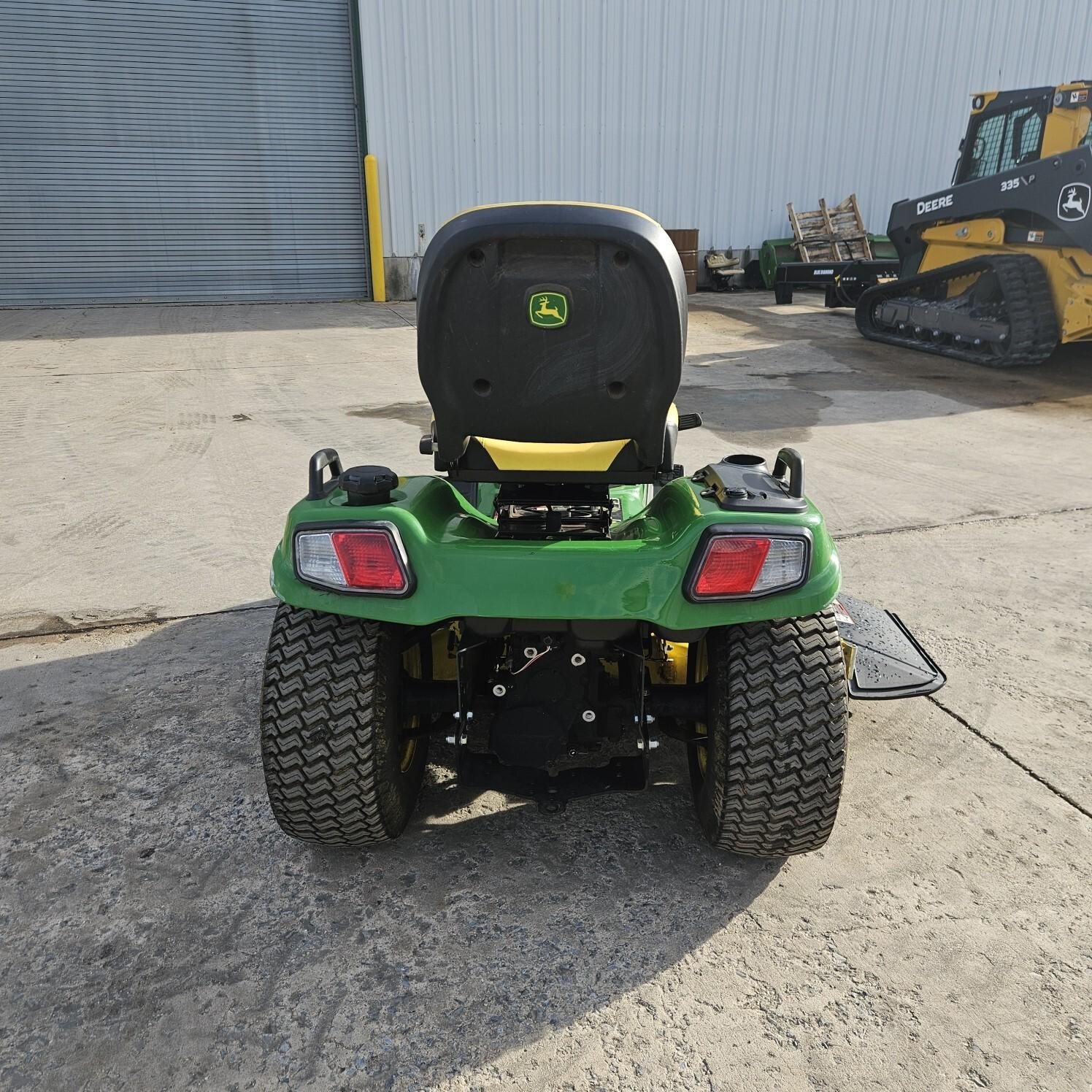 2017 John Deere X734 Image