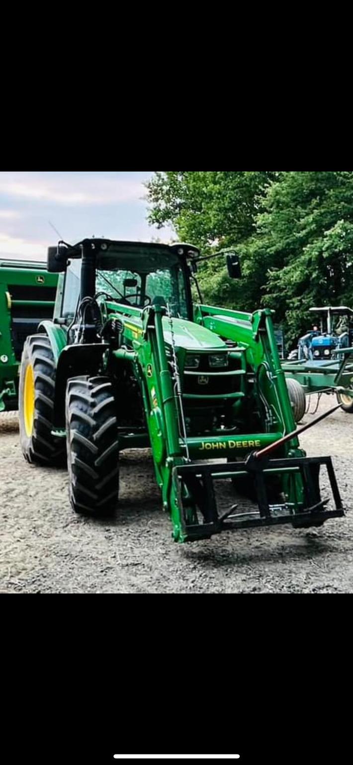 2022 John Deere 5115M