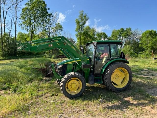 2014 John Deere 5100M