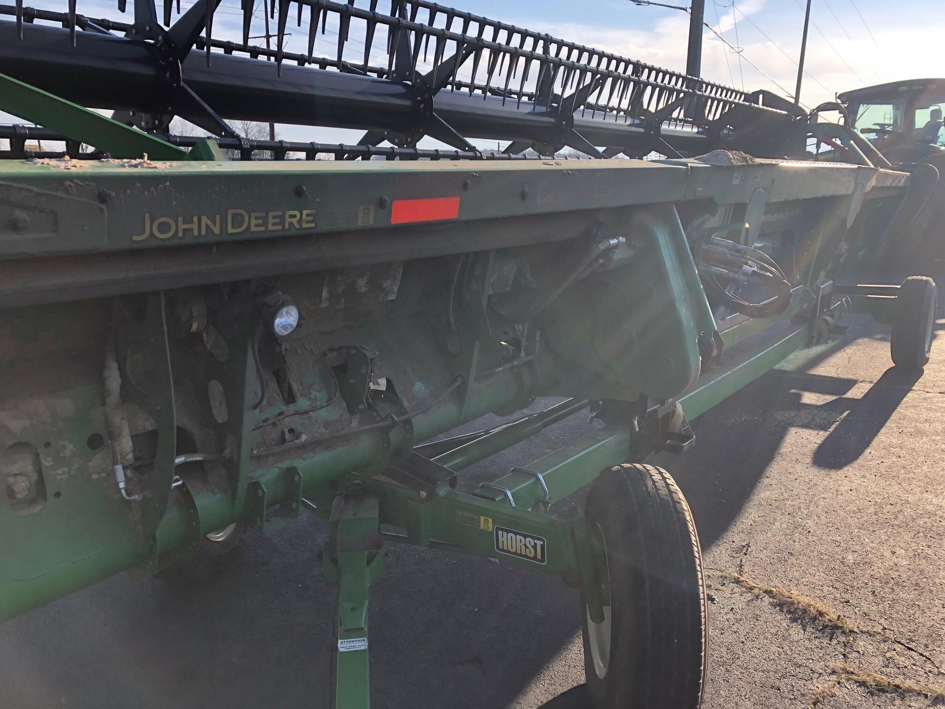 2019 John Deere 730FD