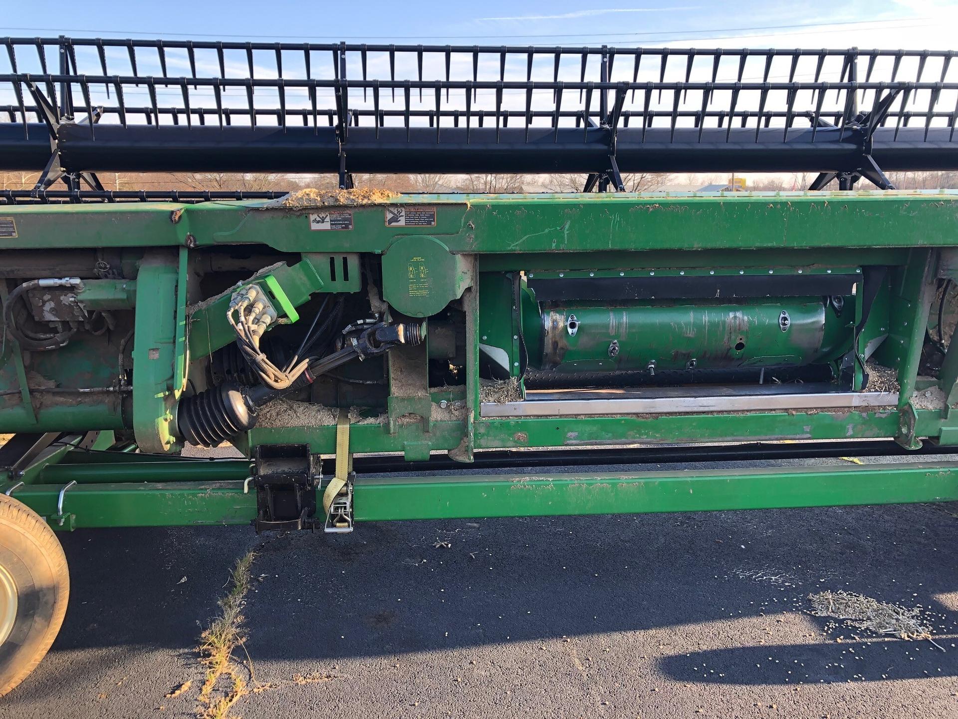 2019 John Deere 730FD