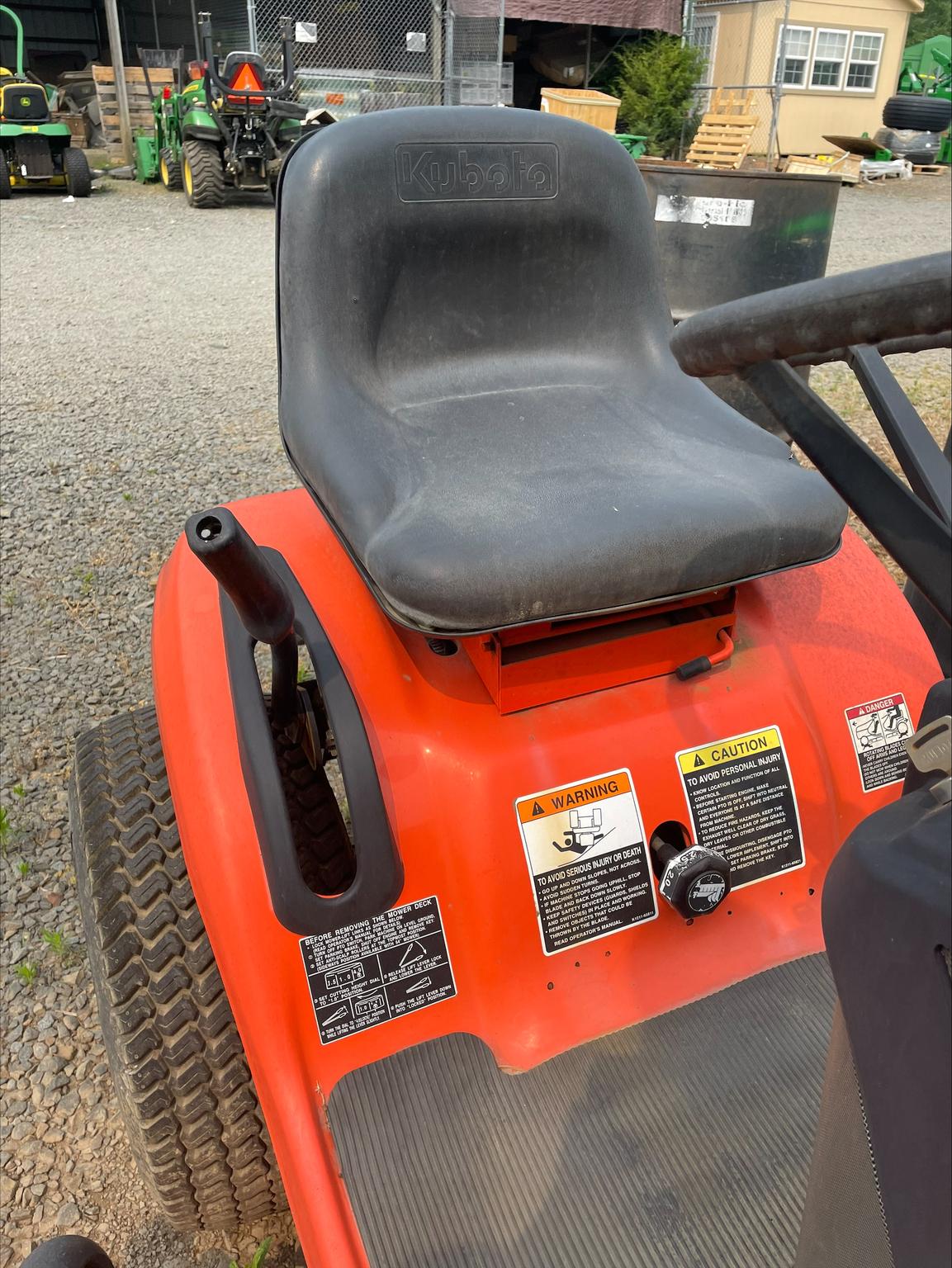 2001 Kubota TG1860G