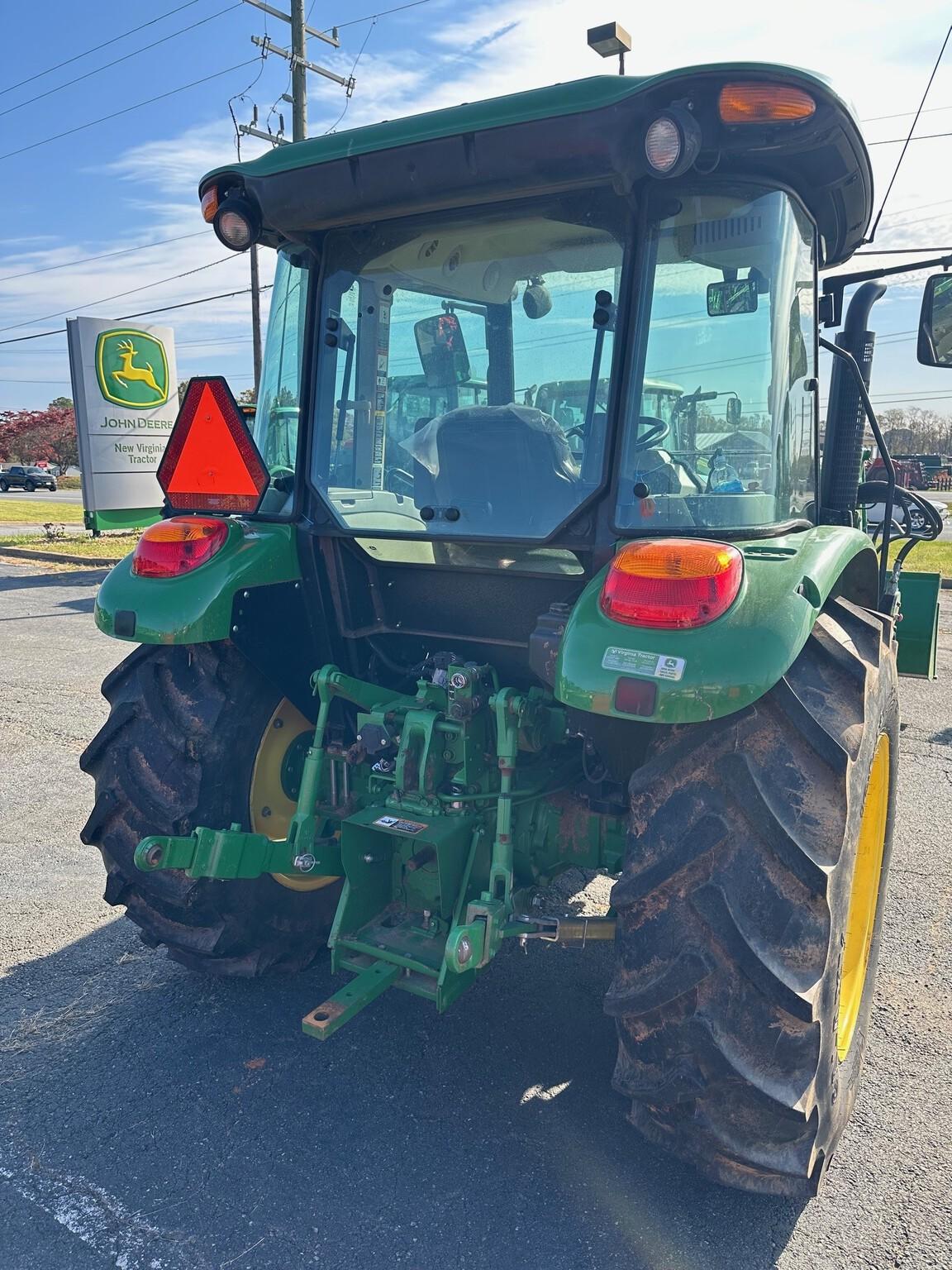 2019 John Deere 5075E