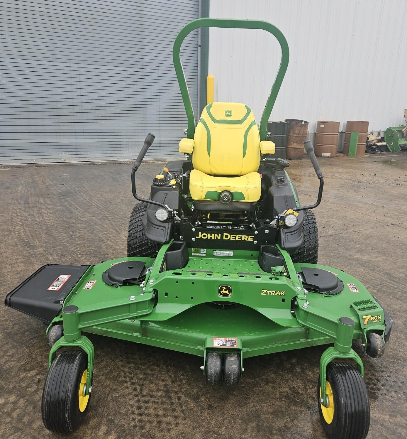 2023 John Deere Z970R Image