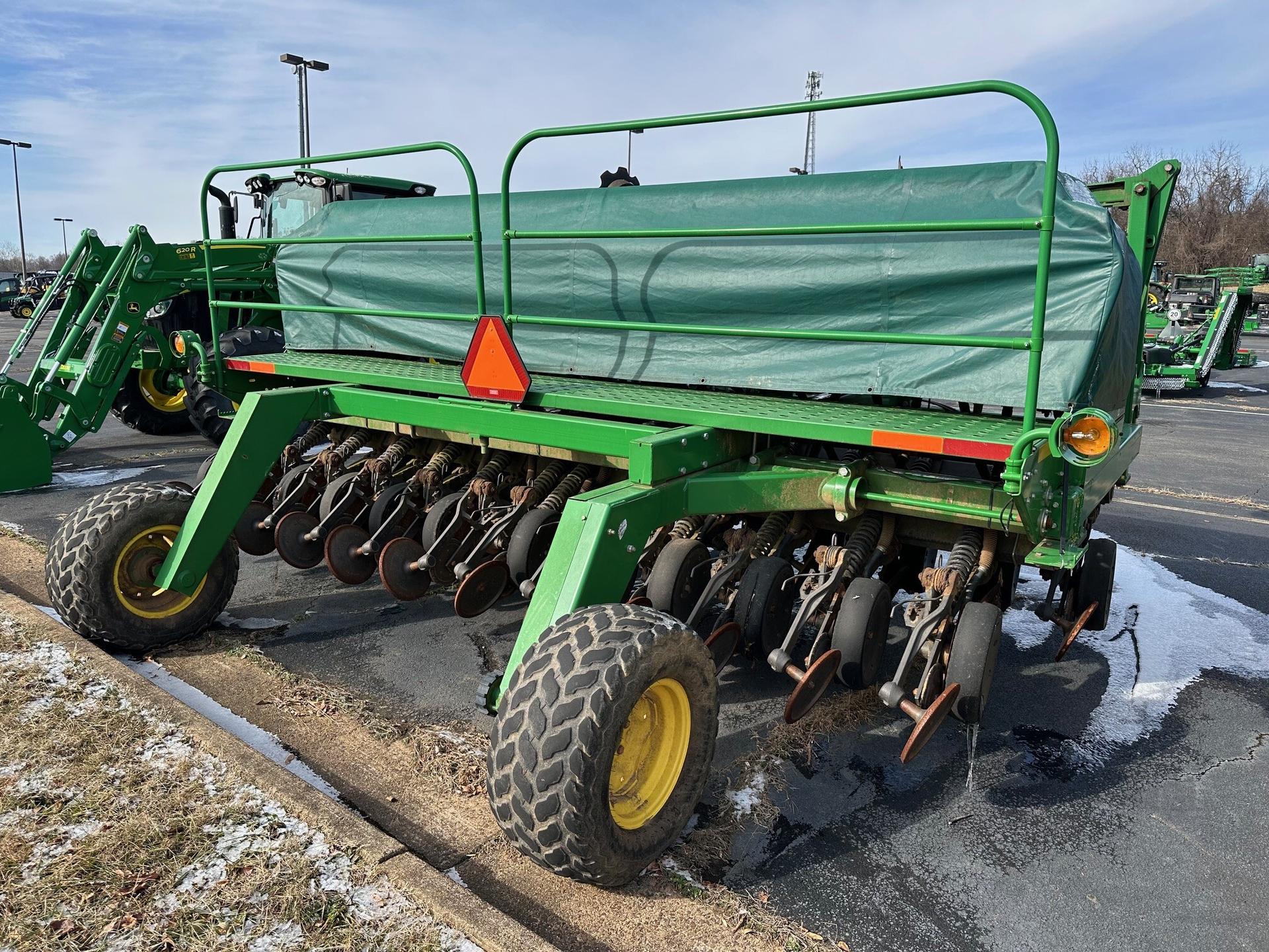 2015 John Deere 1590 Image