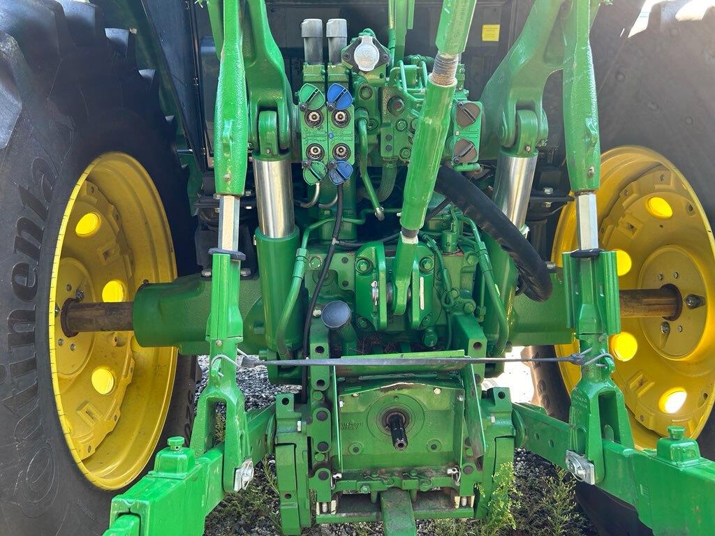 2019 John Deere 6155M