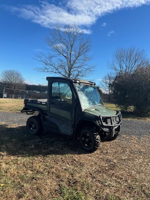 2018 John Deere XUV 835M Image