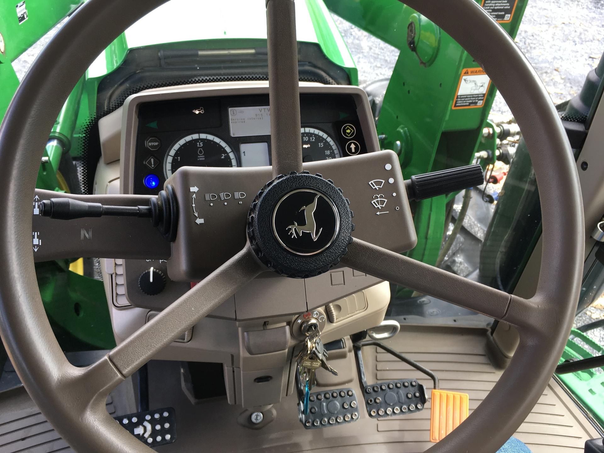 2016 John Deere 6155M