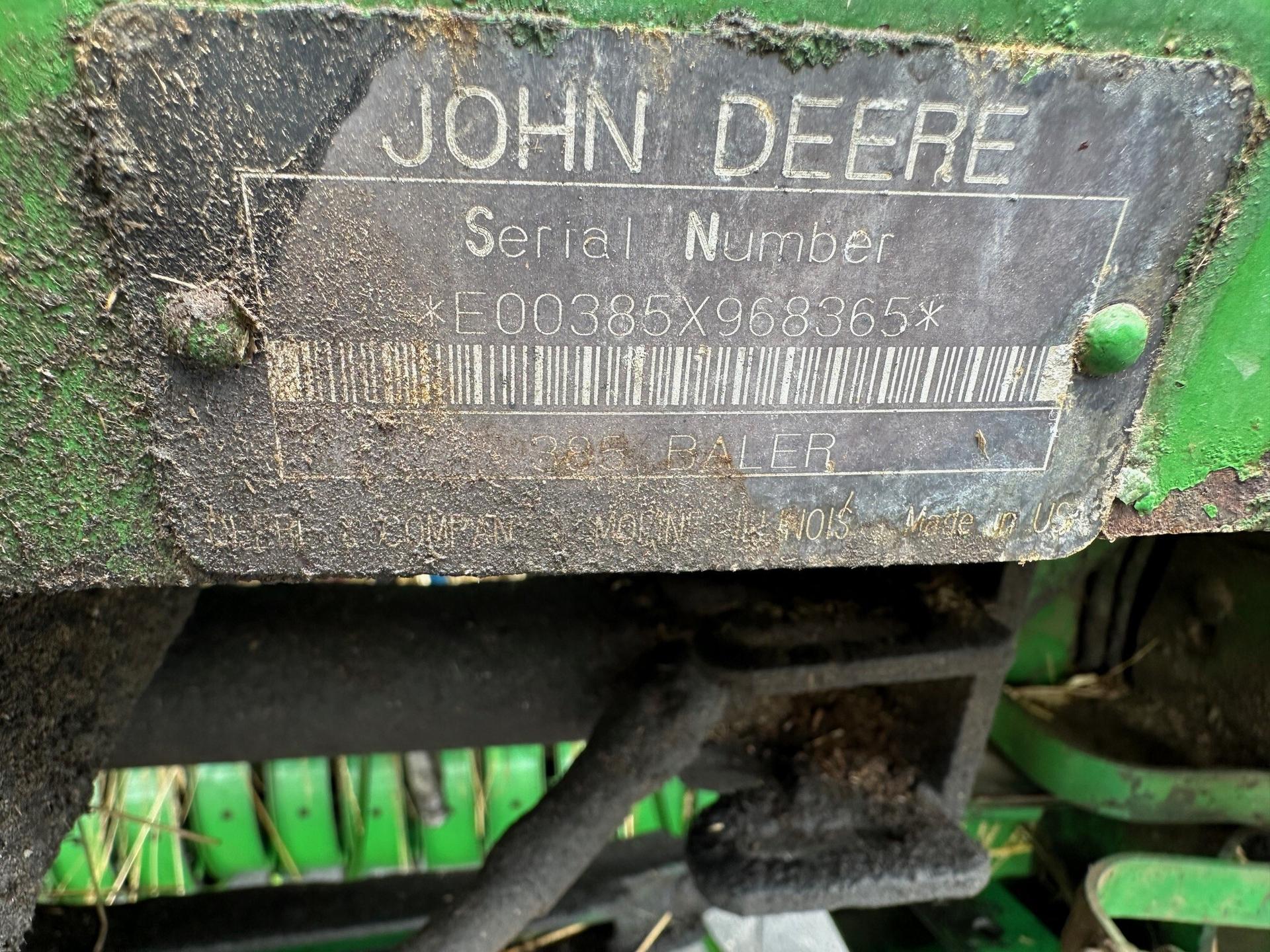 1994 John Deere 385