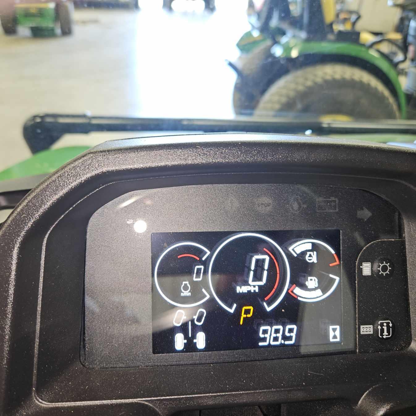 2021 John Deere XUV 835M Image