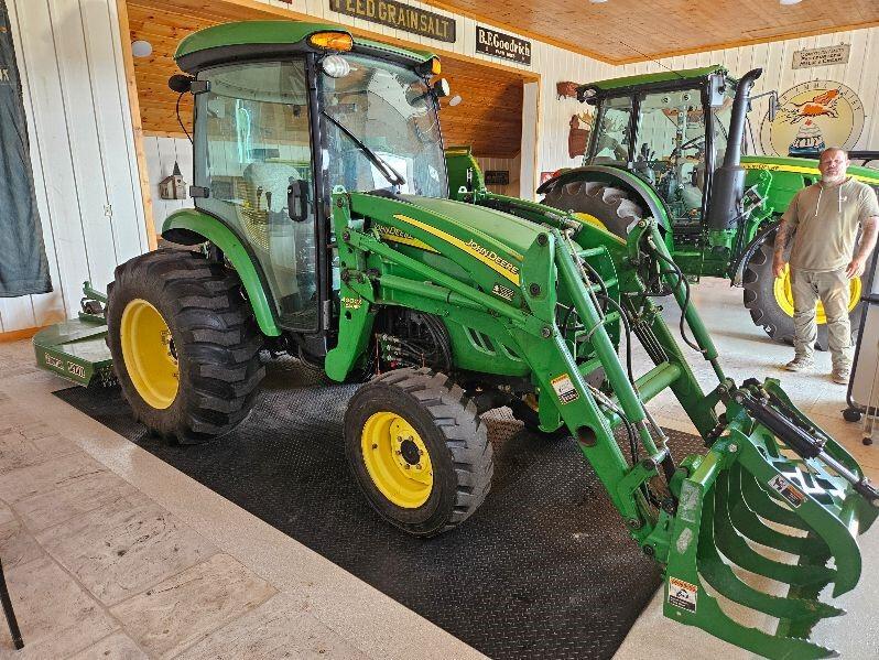 2010 John Deere 4320