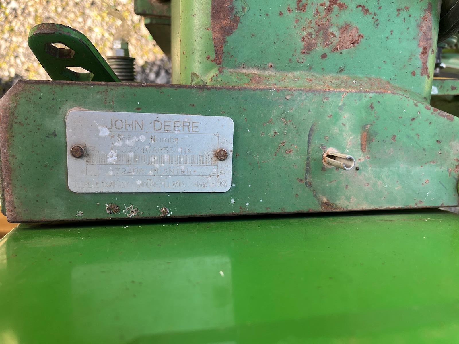 1993 John Deere 7240