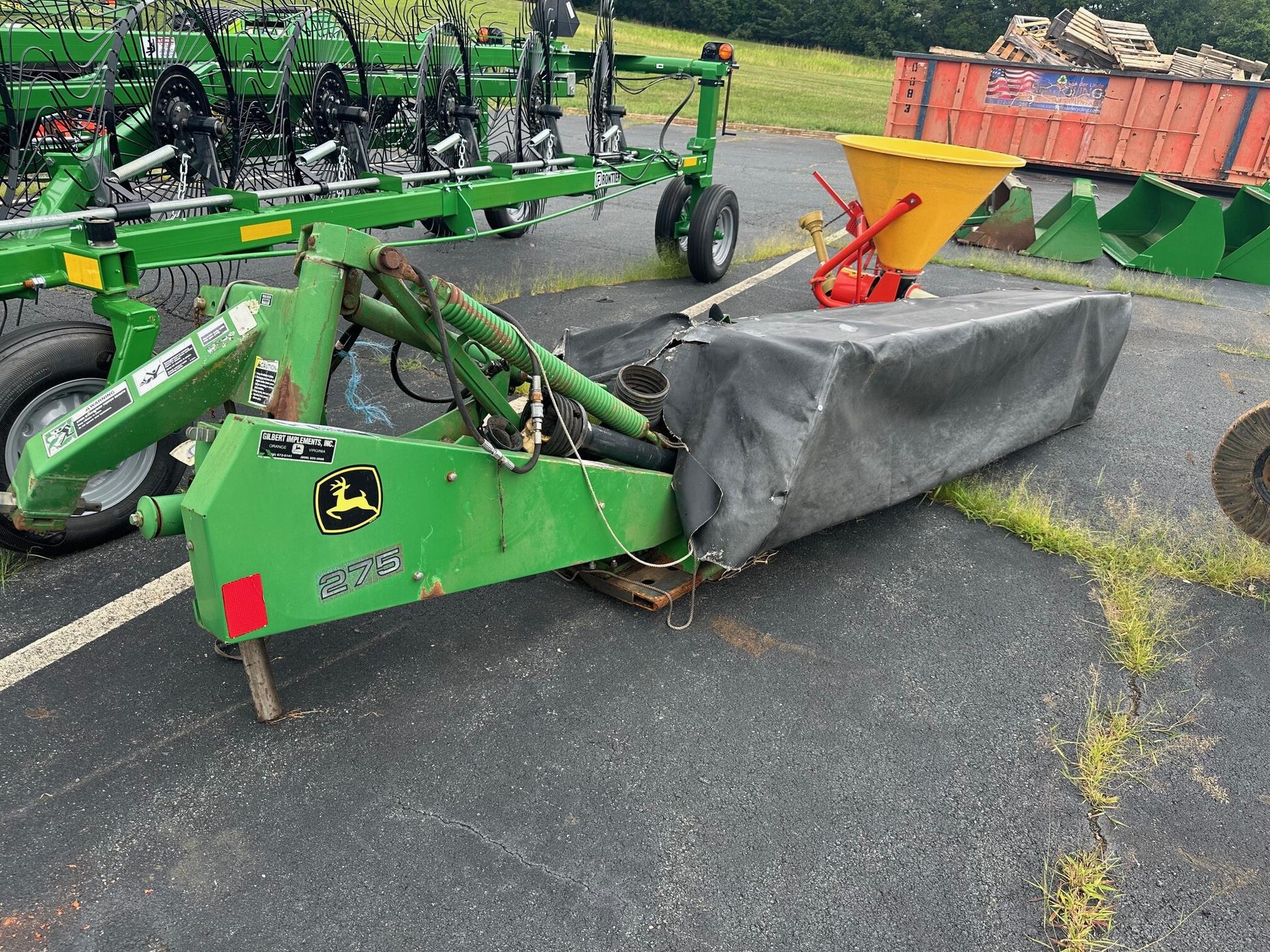 2006 John Deere 275