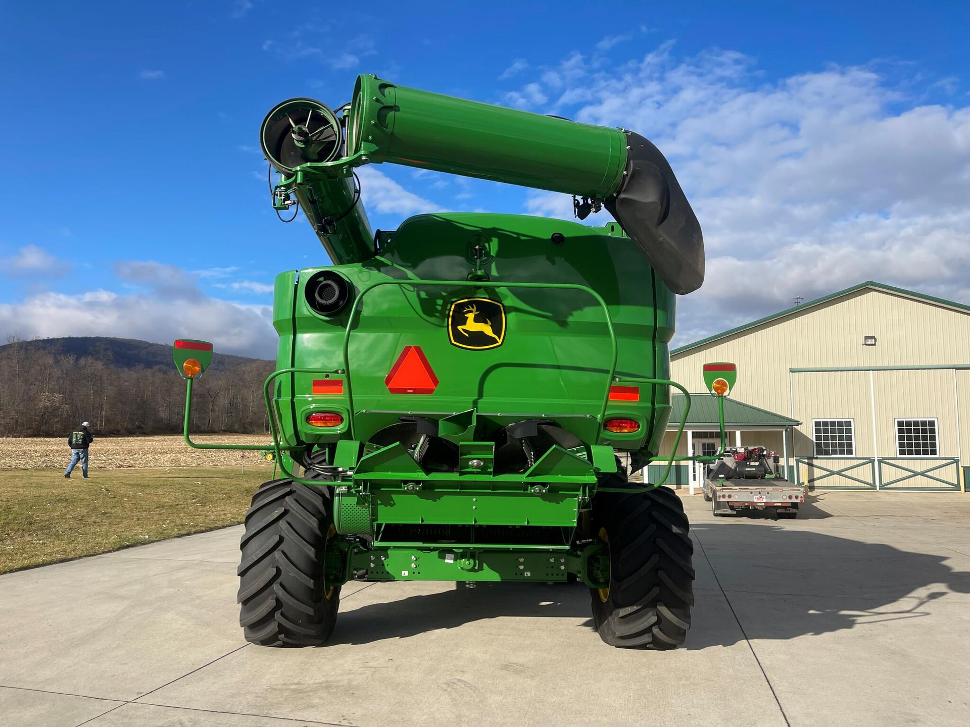 2022 John Deere S770 Image