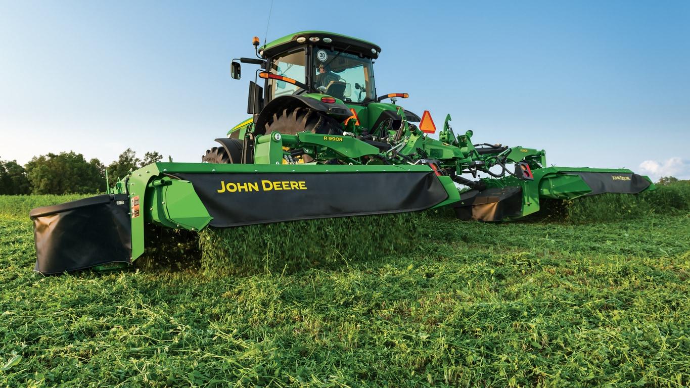 R950R Rear Mount Mower-Conditioner