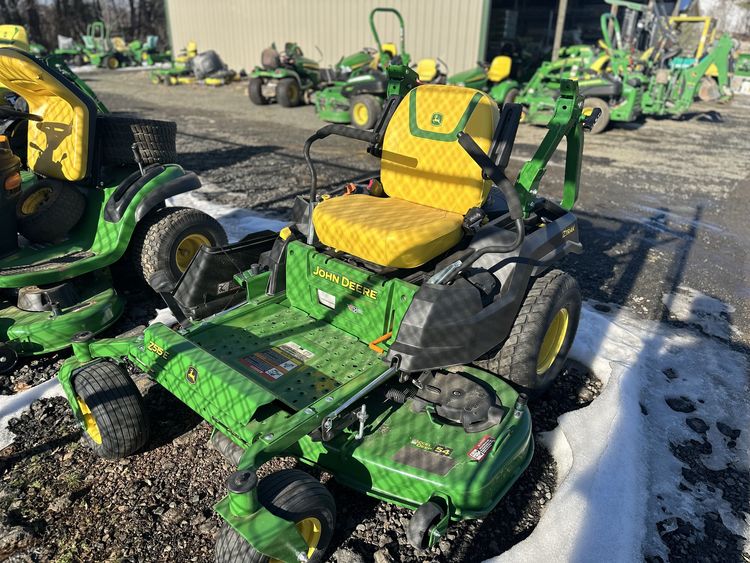 2023 John Deere z515e Image