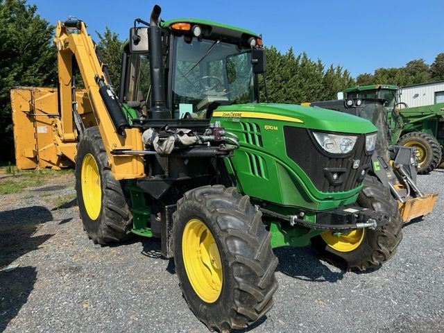 2018 John Deere 6110M Image