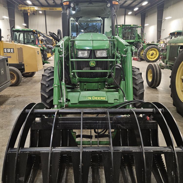 2019 John Deere 5090E Image