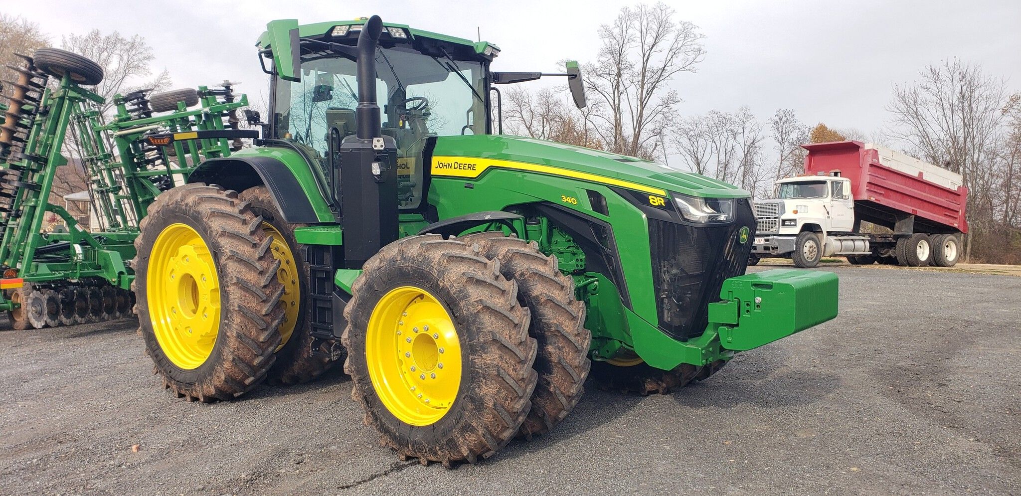 2021 John Deere 8R 340 Image