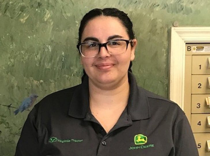 VAT-23-11-013728-01-Employee Photo SizingAshley Gil Ashley Gill