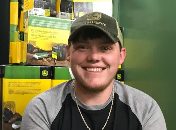 VAT-23-11-013728-01-Employee Photo SizingBrandon Cox Brandon Cox