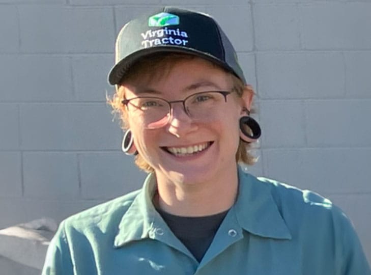 VAT-23-11-013728-01-Employee Photo SizingJennifer Bergeron Jenny Bergeron